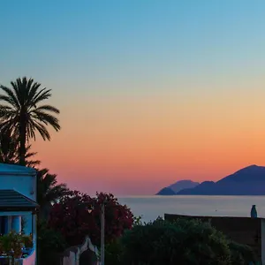 https://agriturismo-al-cappero.sicilyhotelsitaly.net