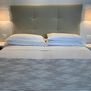 3* Hotel Nizza Frontemare