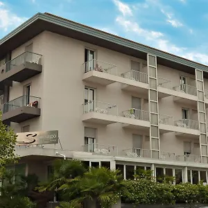 3* Hotel Santiago