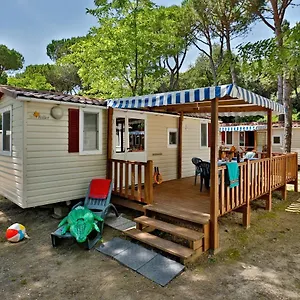 Campeggio Albatross Mobile Homes On Camping Waikiki Lido di Jesolo