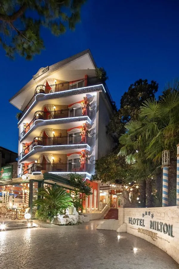 Milton Boutique Hotel Jesolo 4*,  Italie